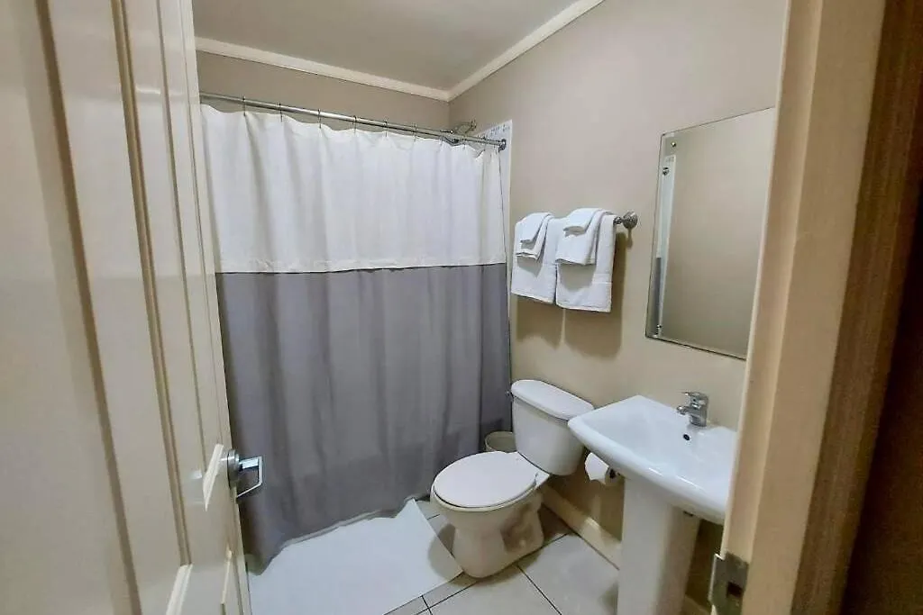 Hideaway At The Strathairn Apartment Kingston
